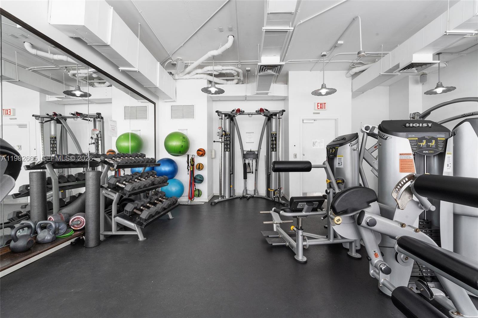 NEO CONDO - Residential Lease