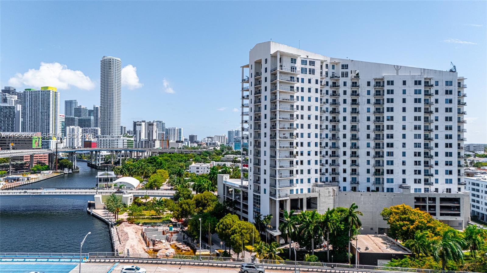 NEO CONDO - Residential Lease