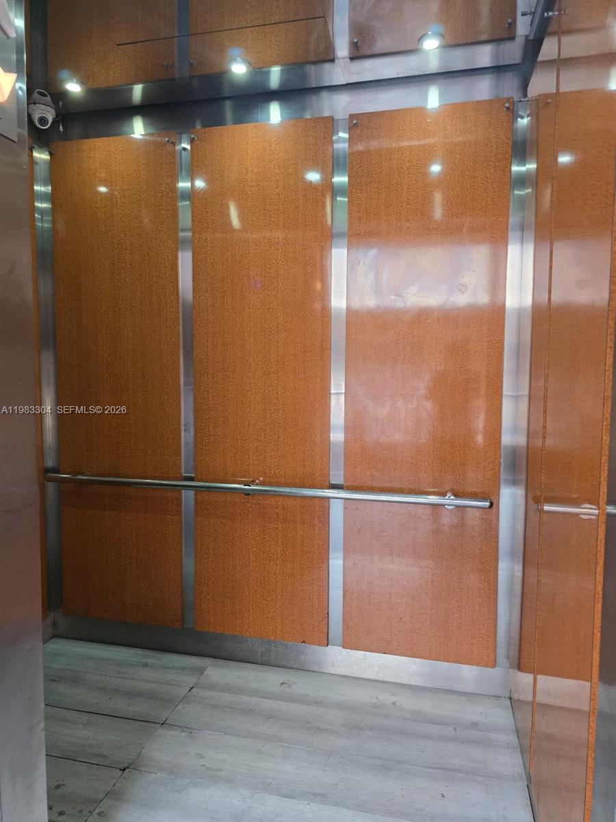 RAMBLEWOOD CONDO A - Residential Lease