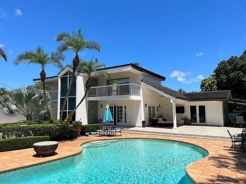 7550 SW 82nd Ct Miami FL 33143