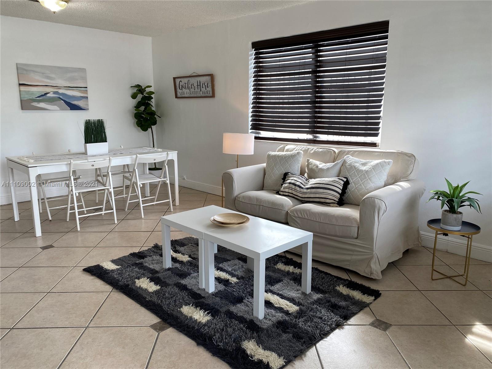 CORAL WAY PARK SEC C - Residential Lease