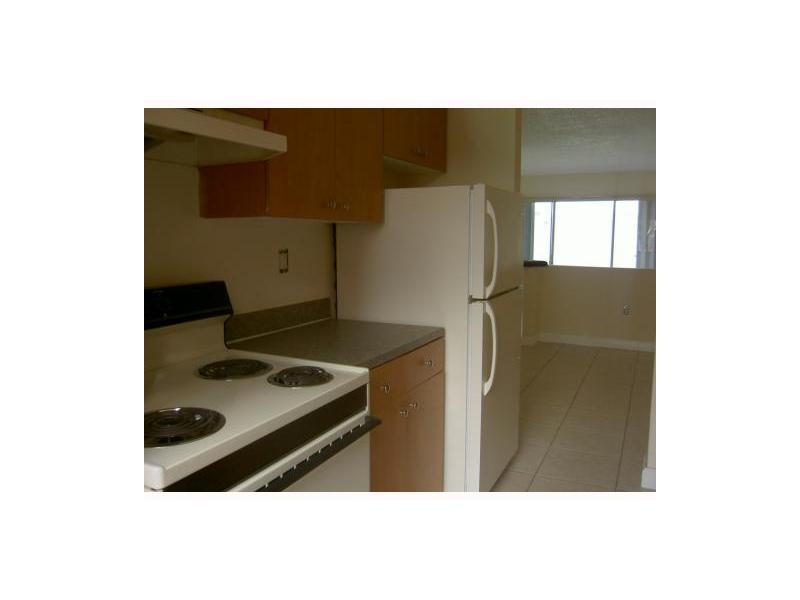 THE BERKELEY CONDO - Residential Lease