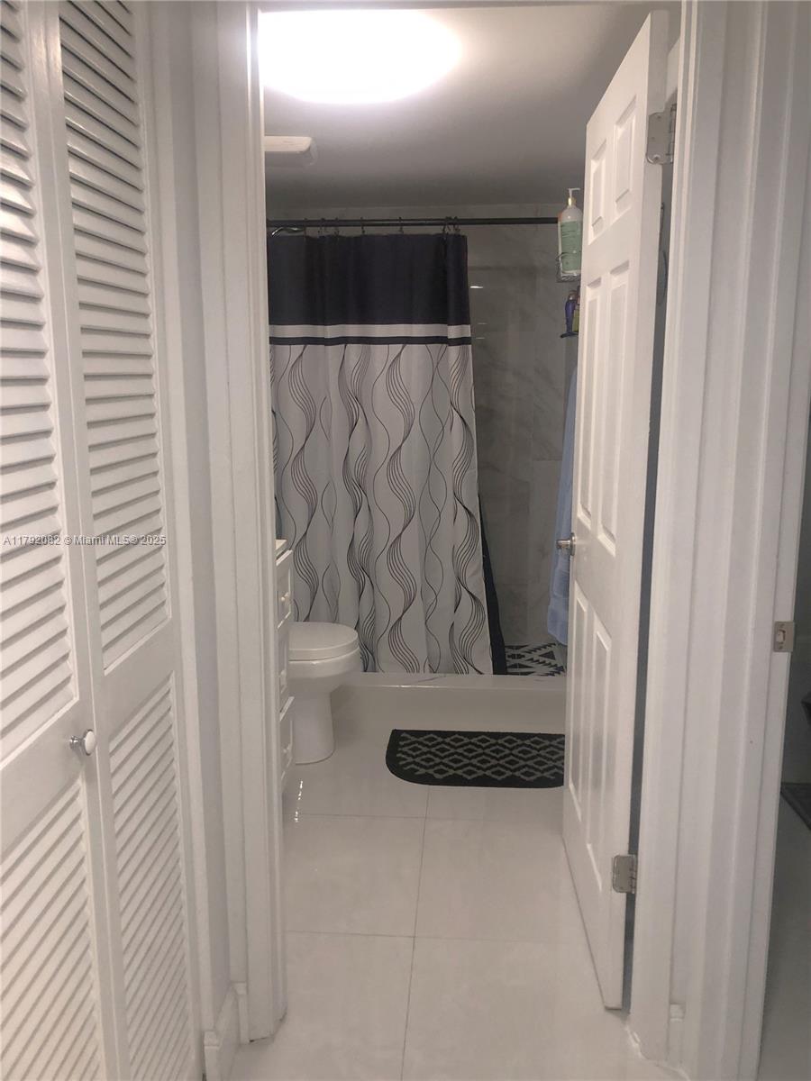 BAHAMA VILLAGE CONDO - Residential