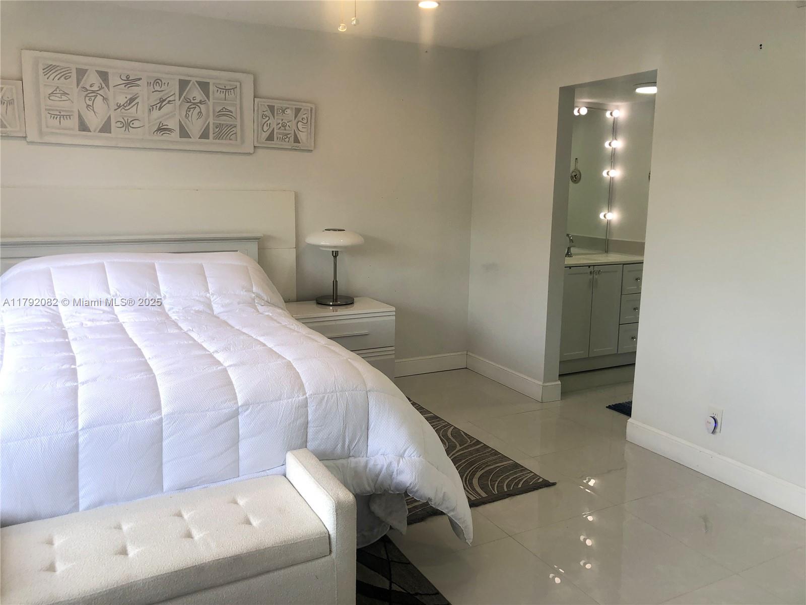 BAHAMA VILLAGE CONDO - Residential