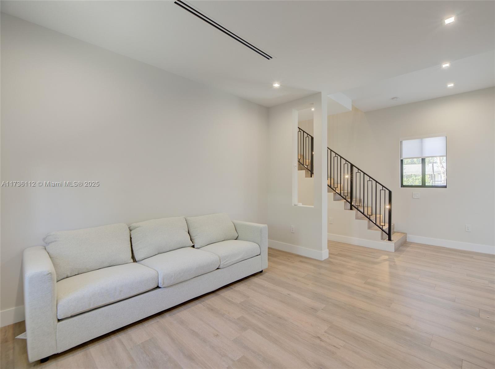 Frow Homestead - Residential