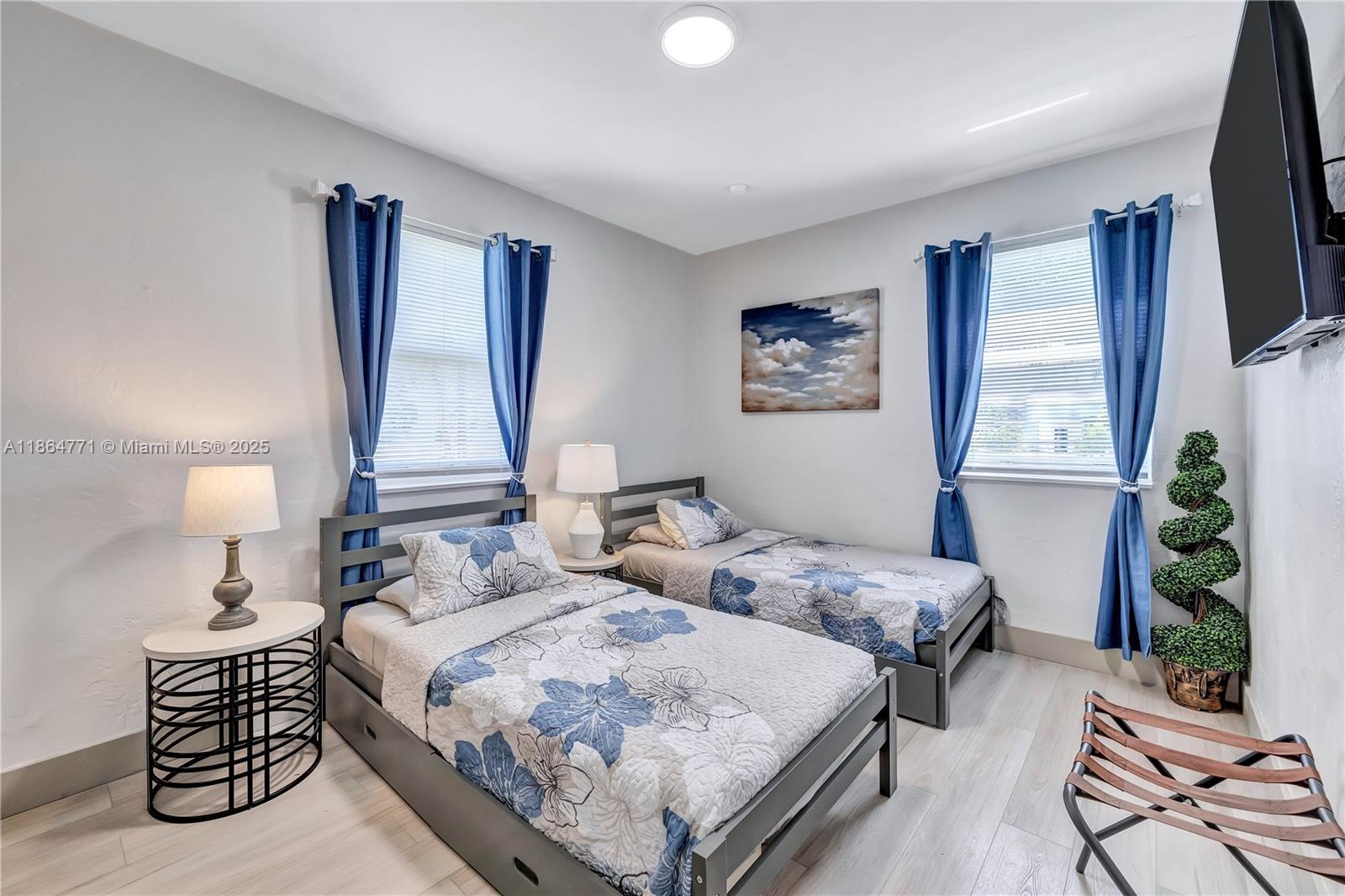 ARCH CREEKS ESTATES - Residential