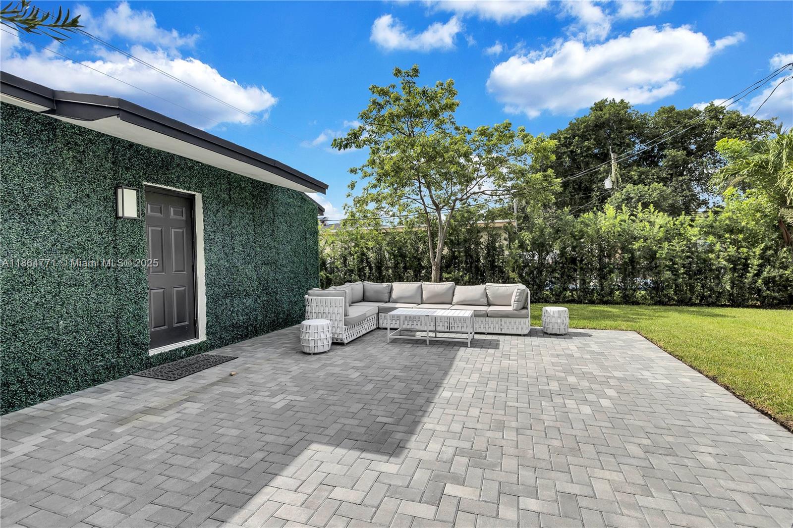 ARCH CREEKS ESTATES - Residential