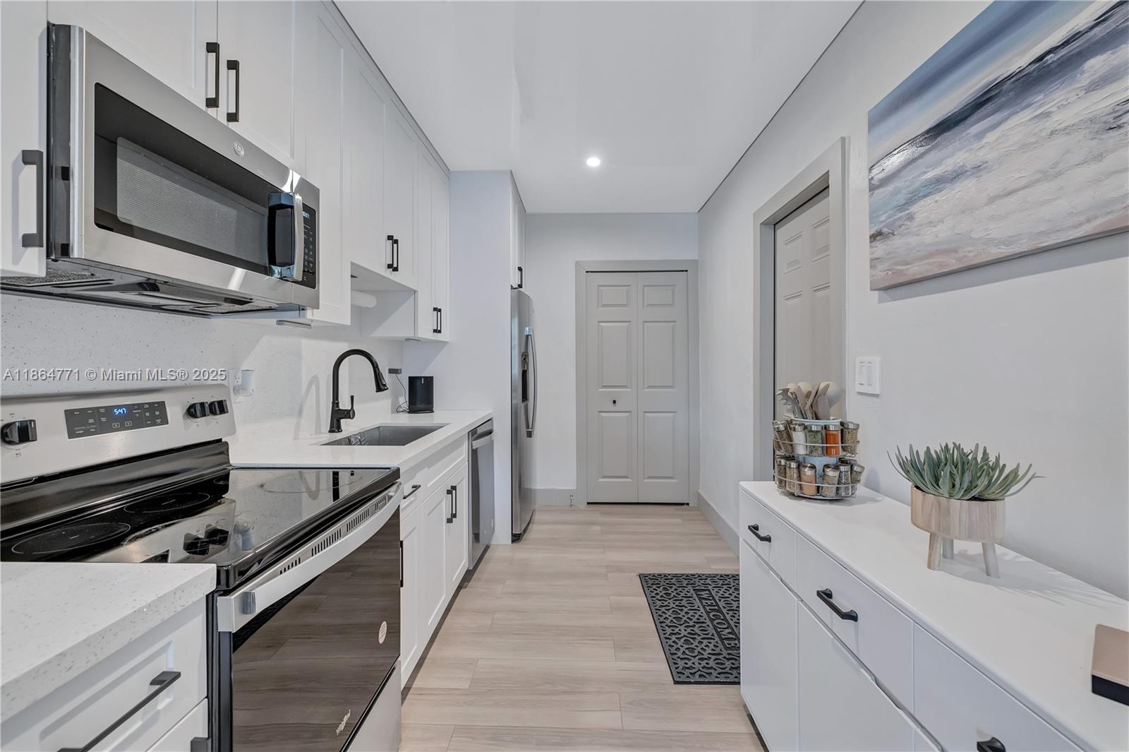 ARCH CREEKS ESTATES - Residential