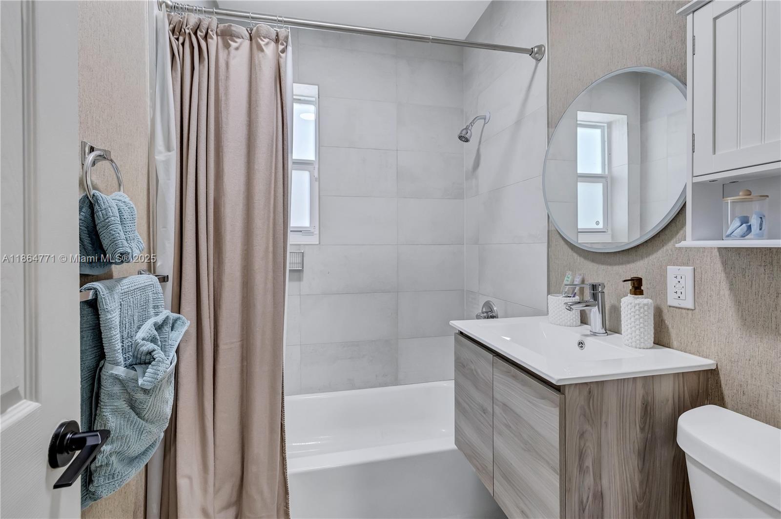 ARCH CREEKS ESTATES - Residential