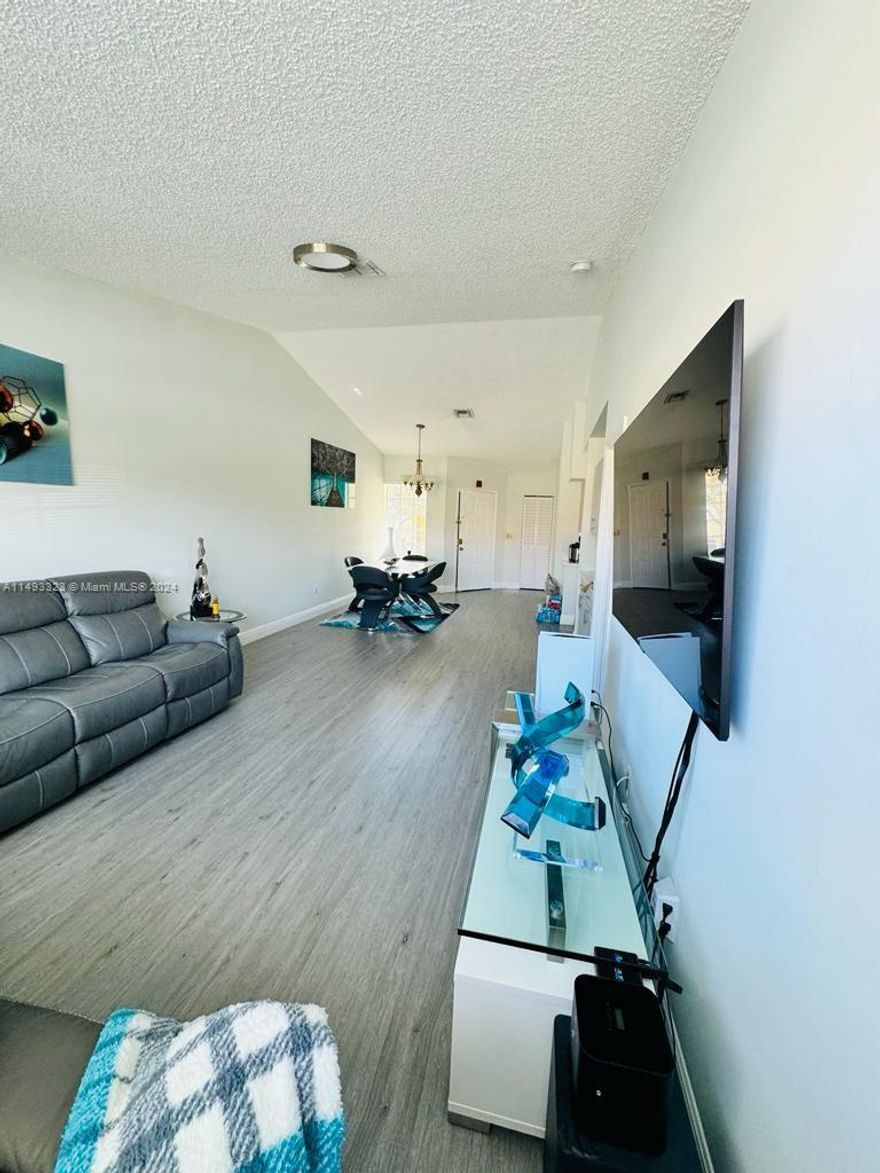Renovated two-bedroom, two-bathroom apartment in Miami Lakes area!!! With its modern upgrades, it offers a fantastic living space for those seeking comfort. Located near shopping centers. For more info please contact me.