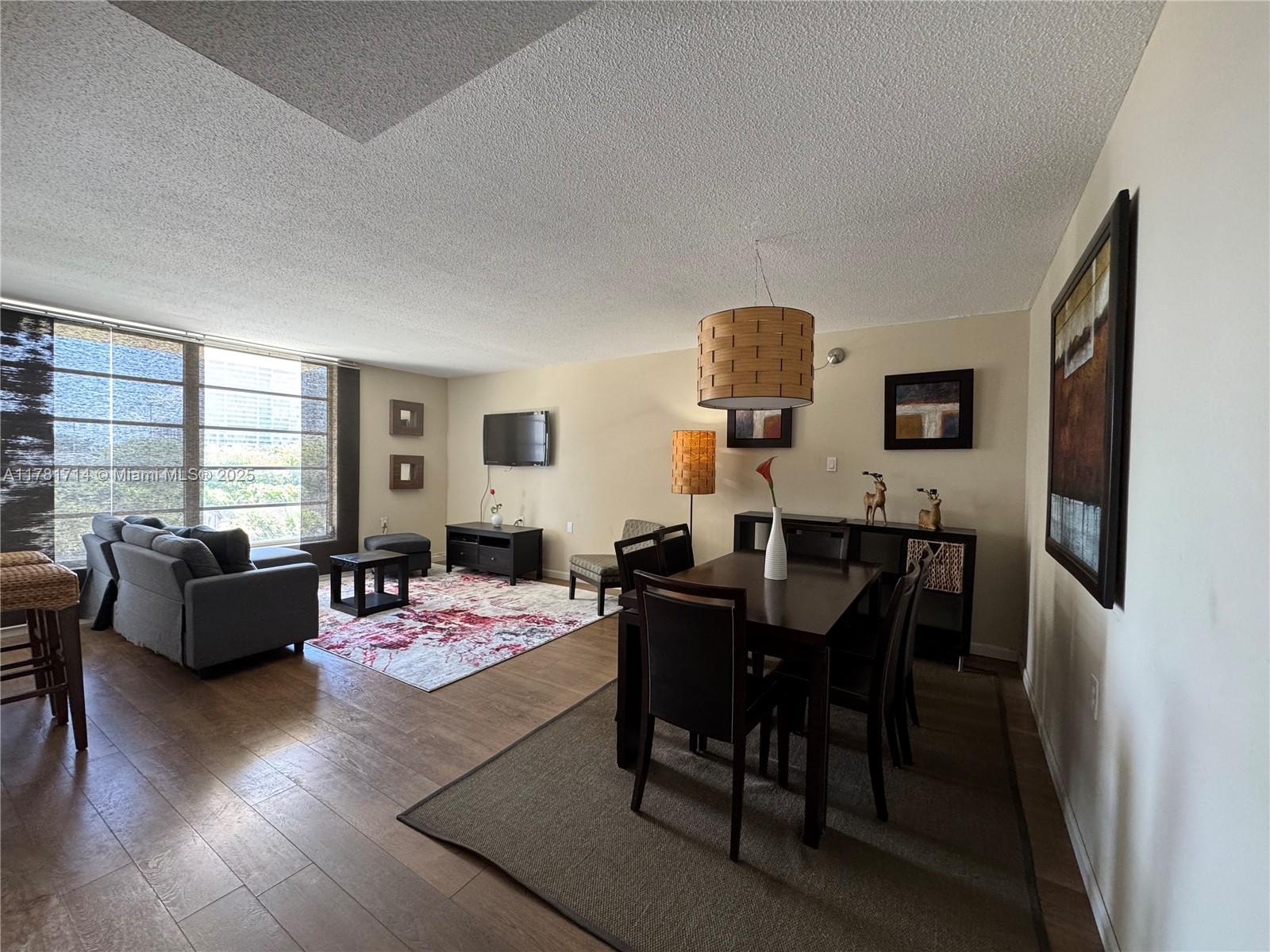 1750 NE 115th St 405