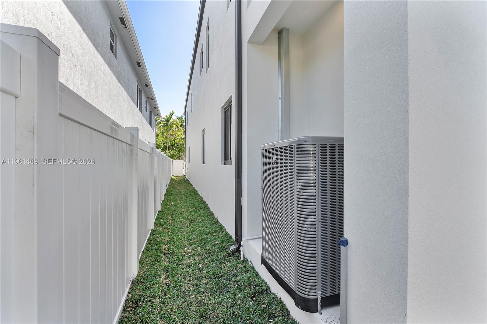 Croissant Park - Residential