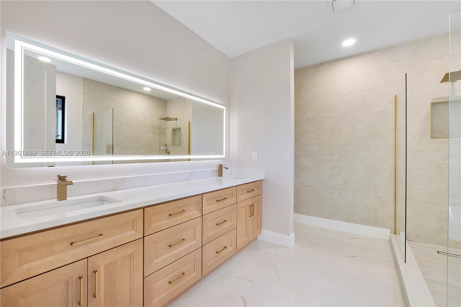 Croissant Park - Residential