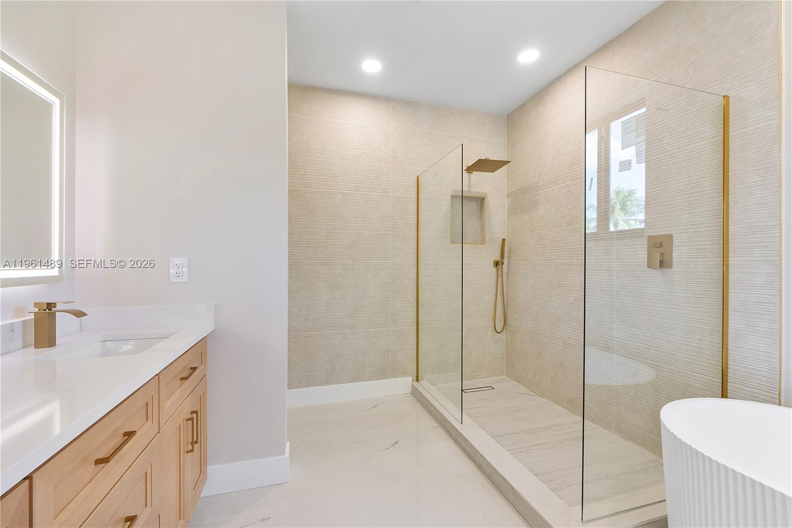 Croissant Park - Residential