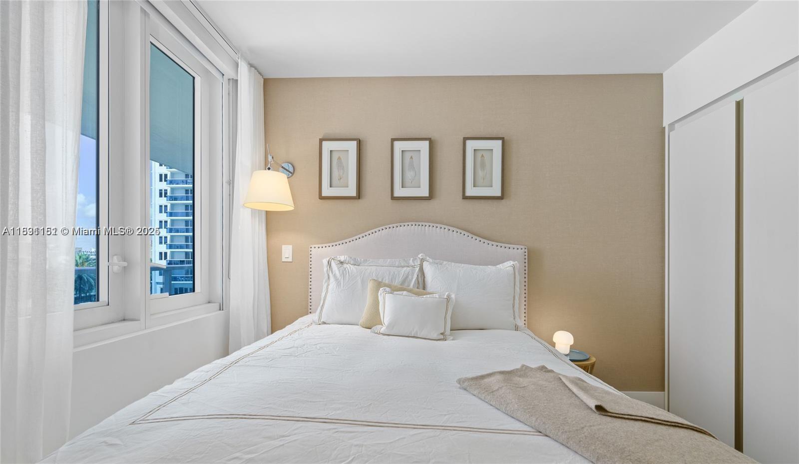 RONEY PALACE CONDO - Residential