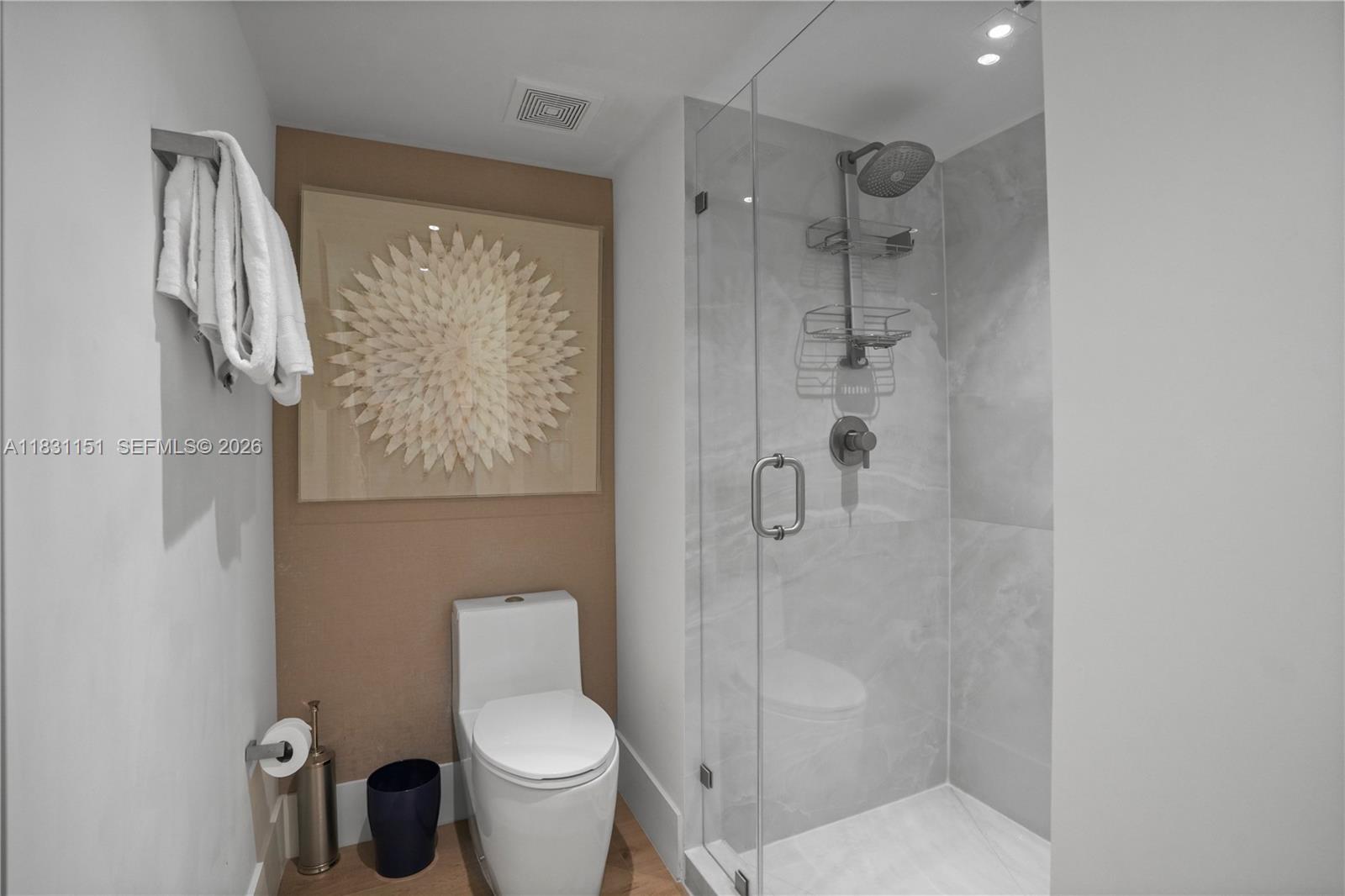 RONEY PALACE CONDO - Residential