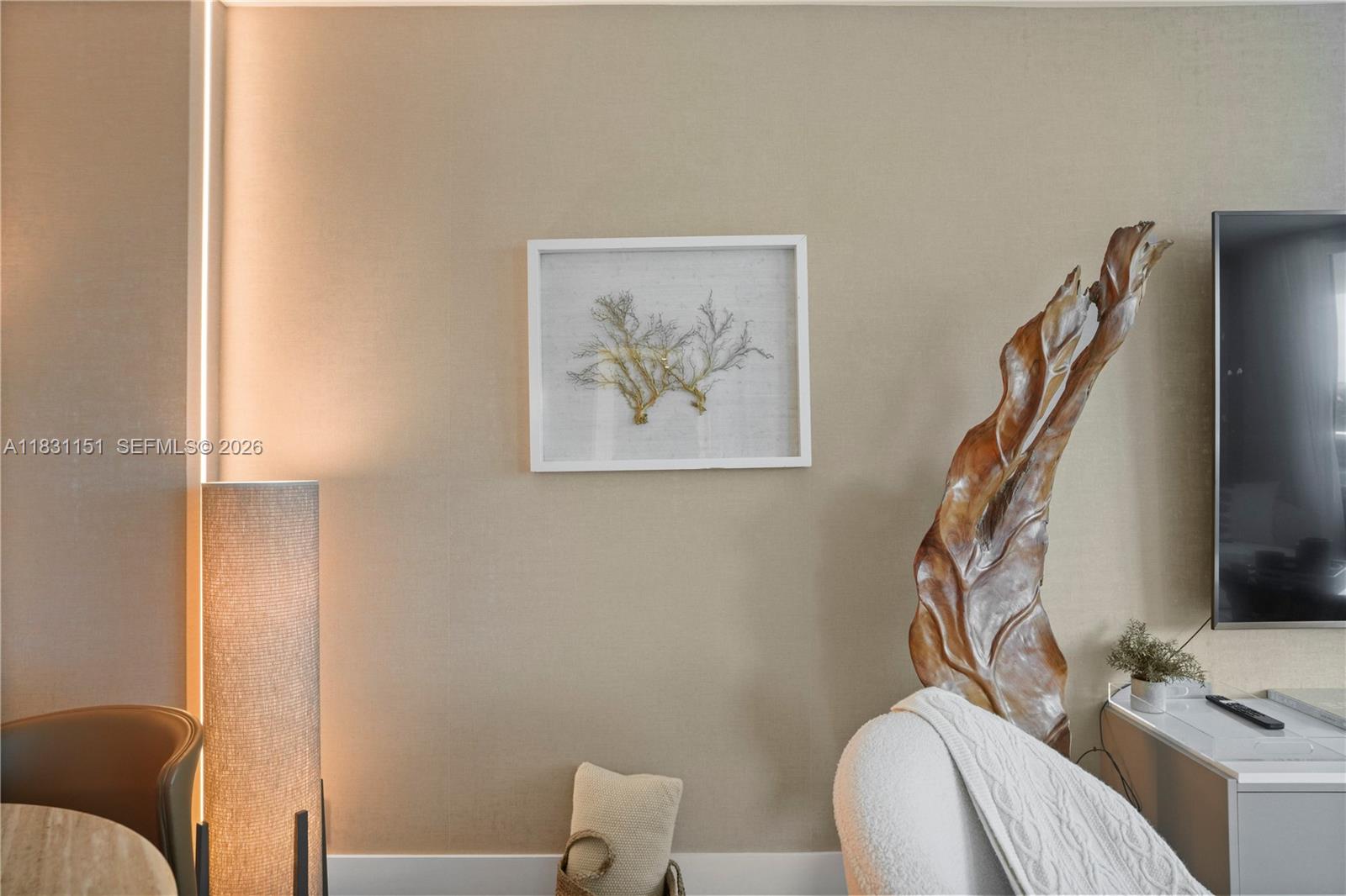 RONEY PALACE CONDO - Residential