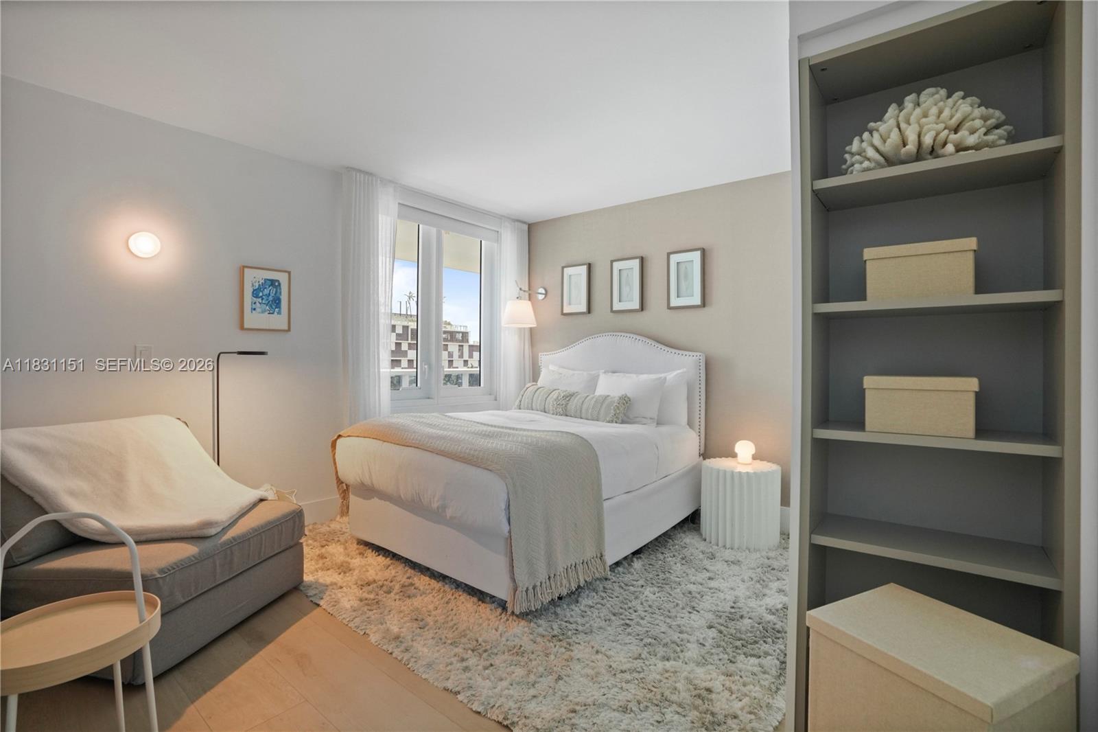 RONEY PALACE CONDO - Residential