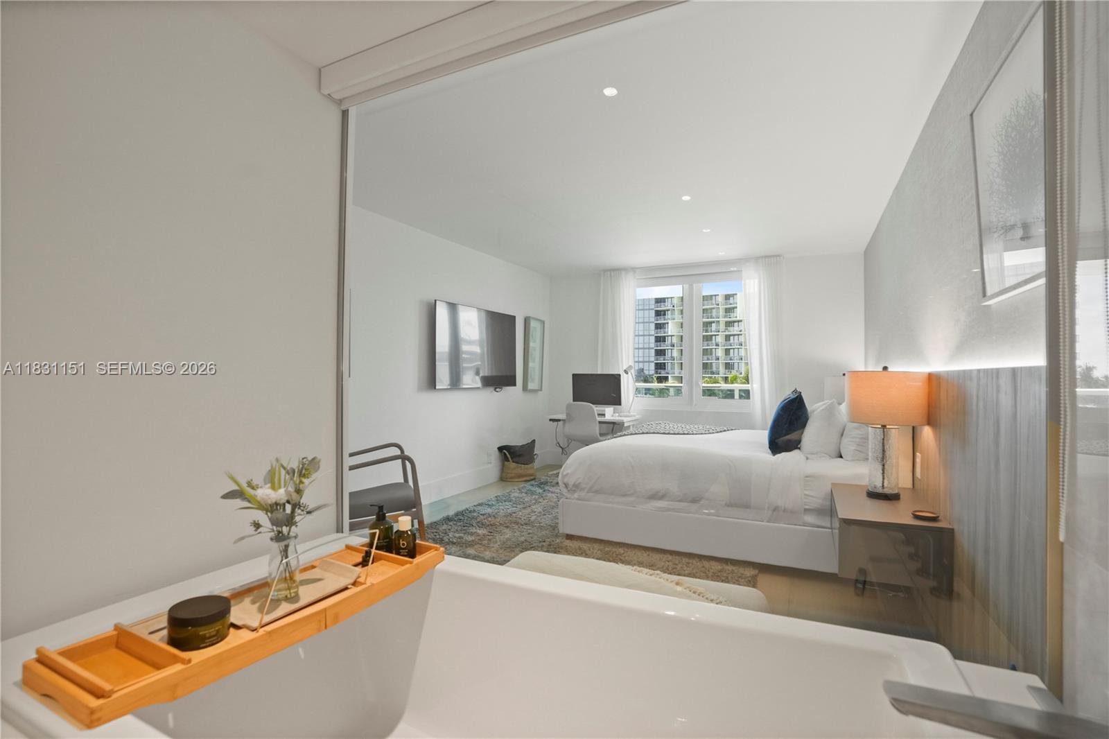 RONEY PALACE CONDO - Residential