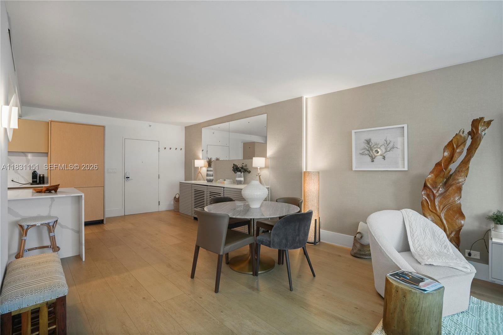 RONEY PALACE CONDO - Residential