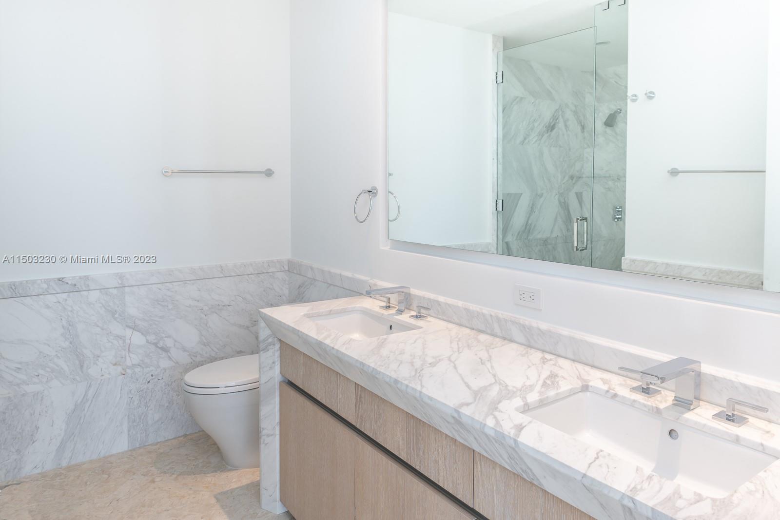 CLUB RESIDENCES AT PARK G - Residential