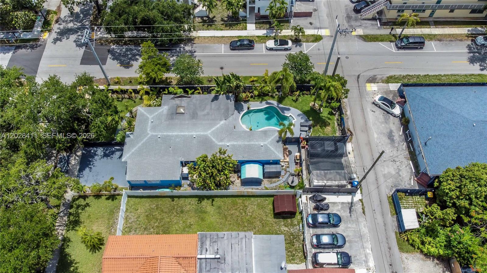 HOLLYWOOD - Residential