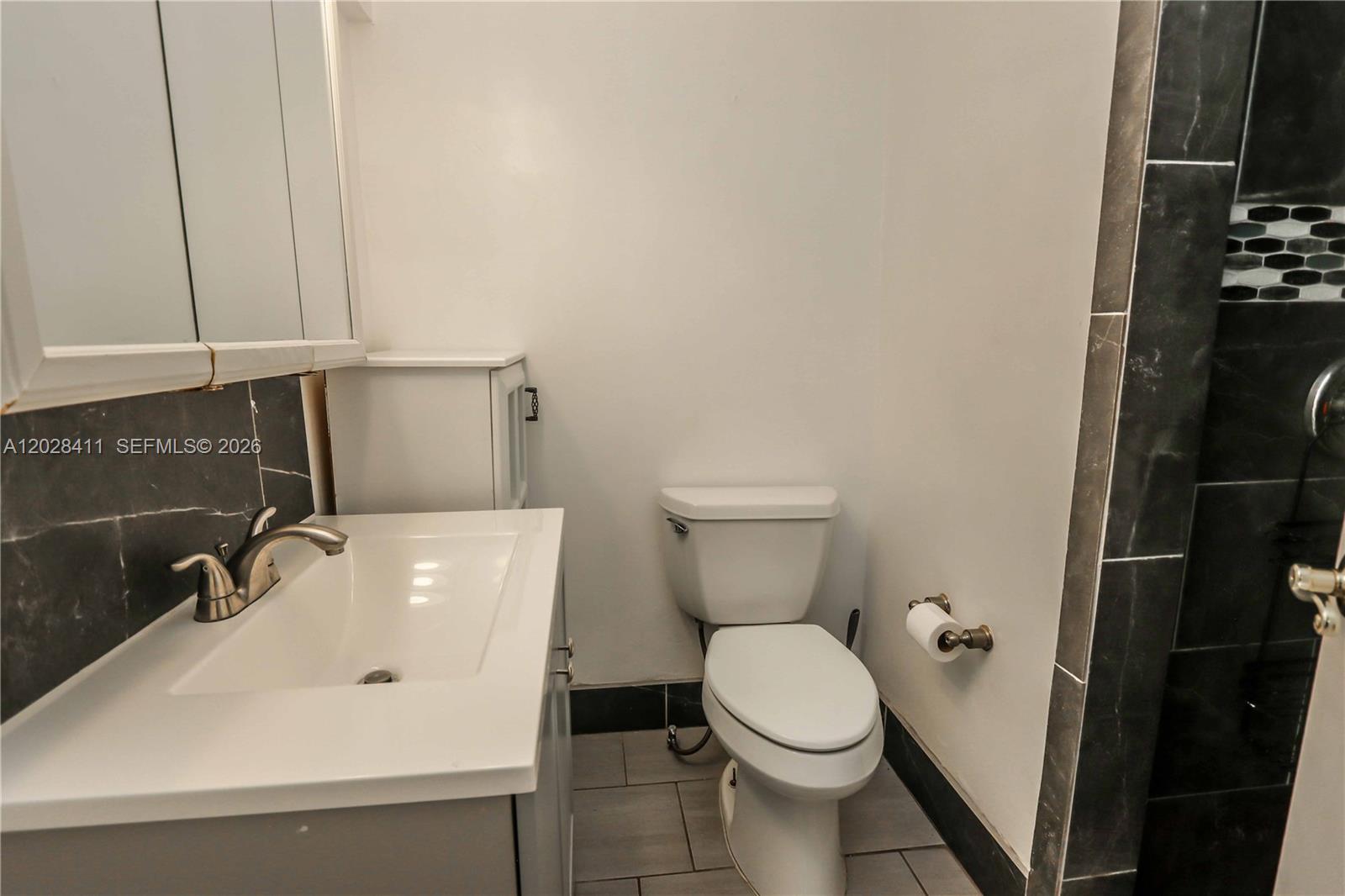 HOLLYWOOD - Residential