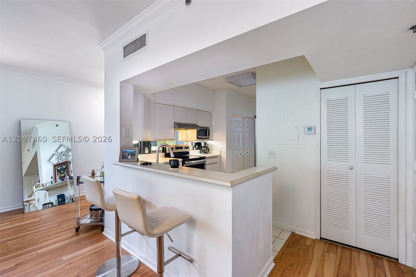 3255 NE 184th St 12320
