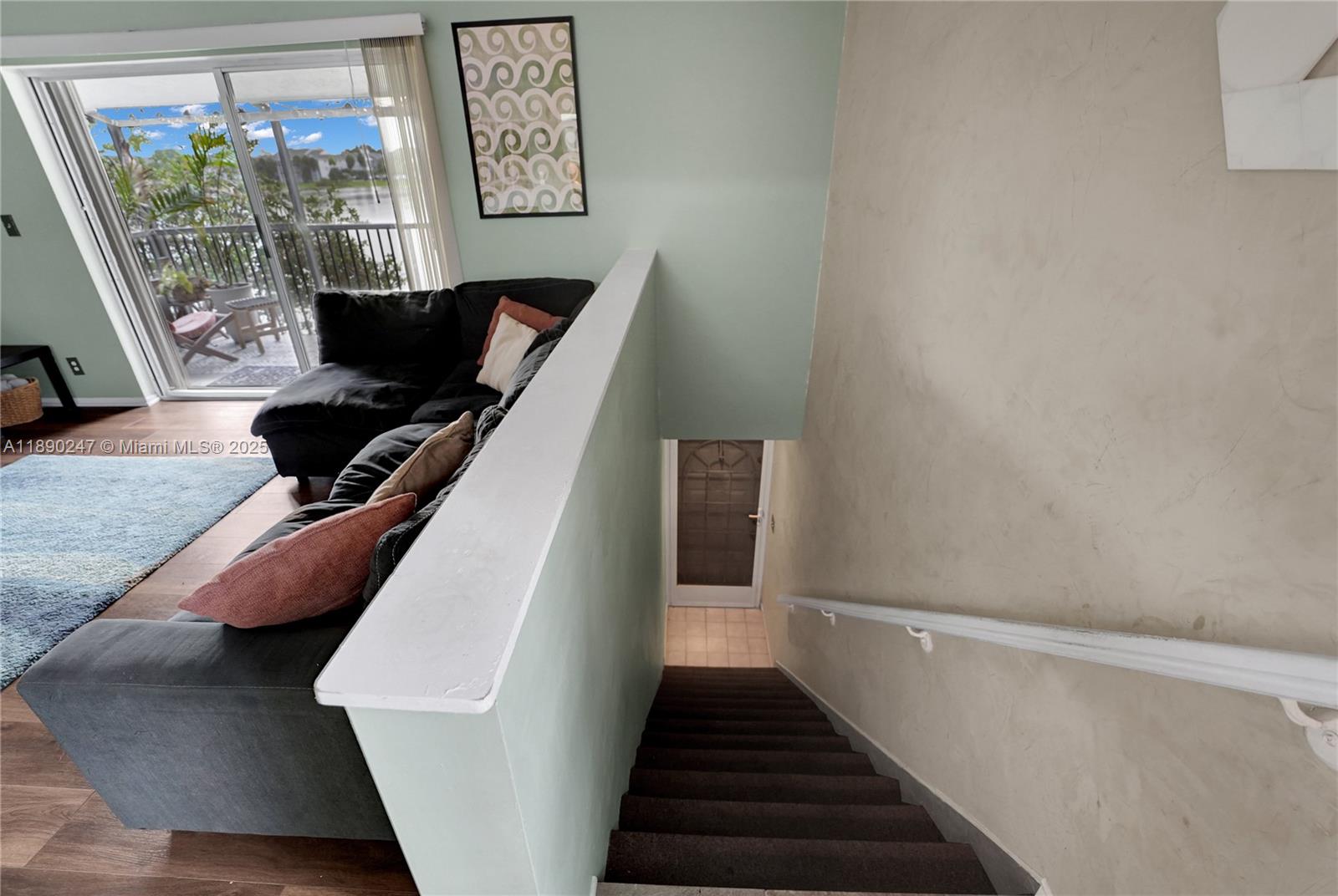 LAKES OF OAKLAND FOREST C - Residential Lease