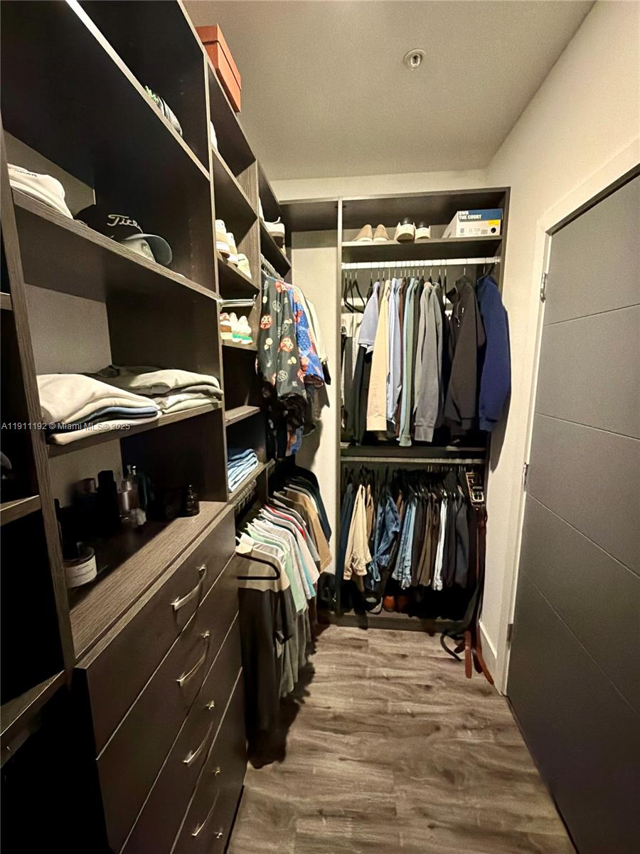 PLANTATION BUSINESS PARK - Residential Lease