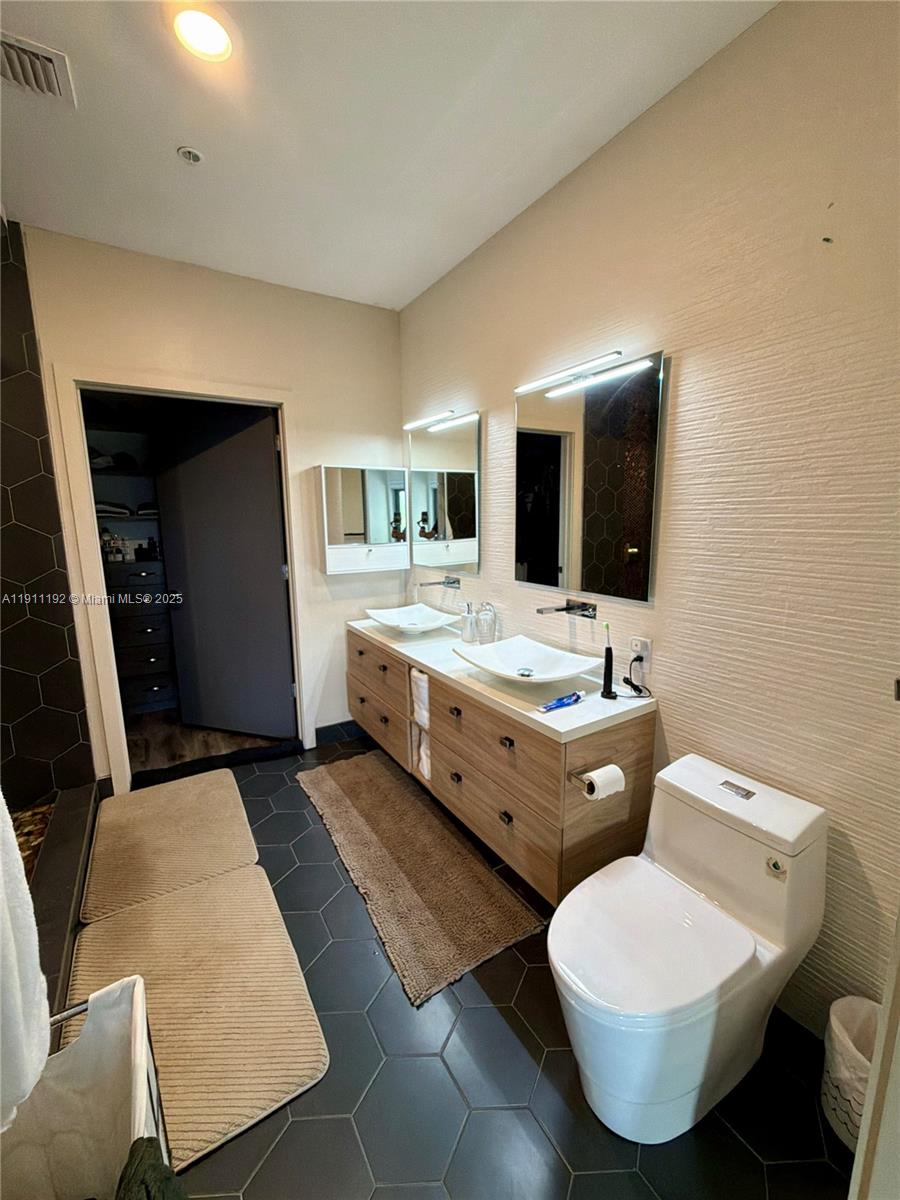 PLANTATION BUSINESS PARK - Residential Lease