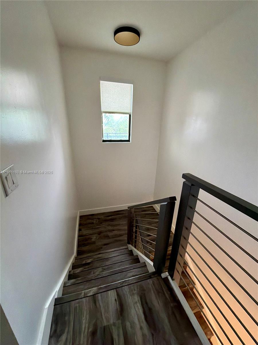 PLANTATION BUSINESS PARK - Residential Lease