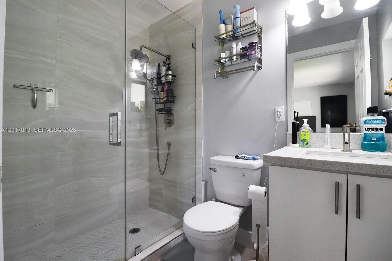 SOUTHERN ESTATES 9TH ADDN - Residential
