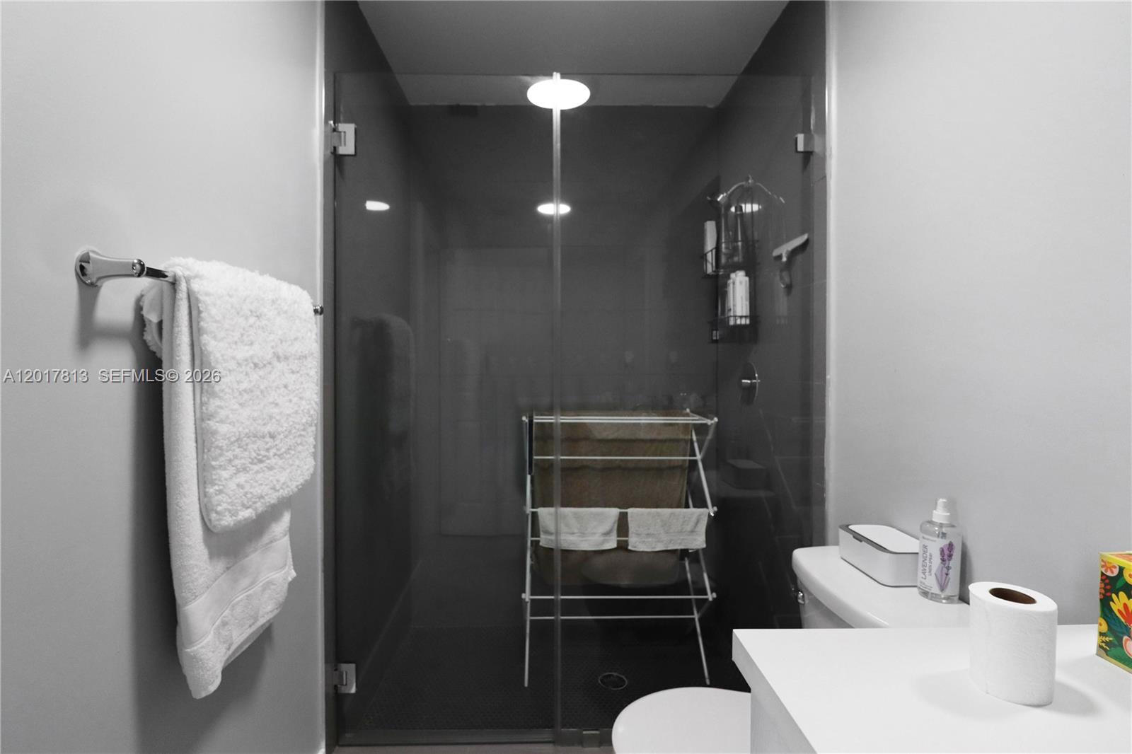SOUTHERN ESTATES 9TH ADDN - Residential