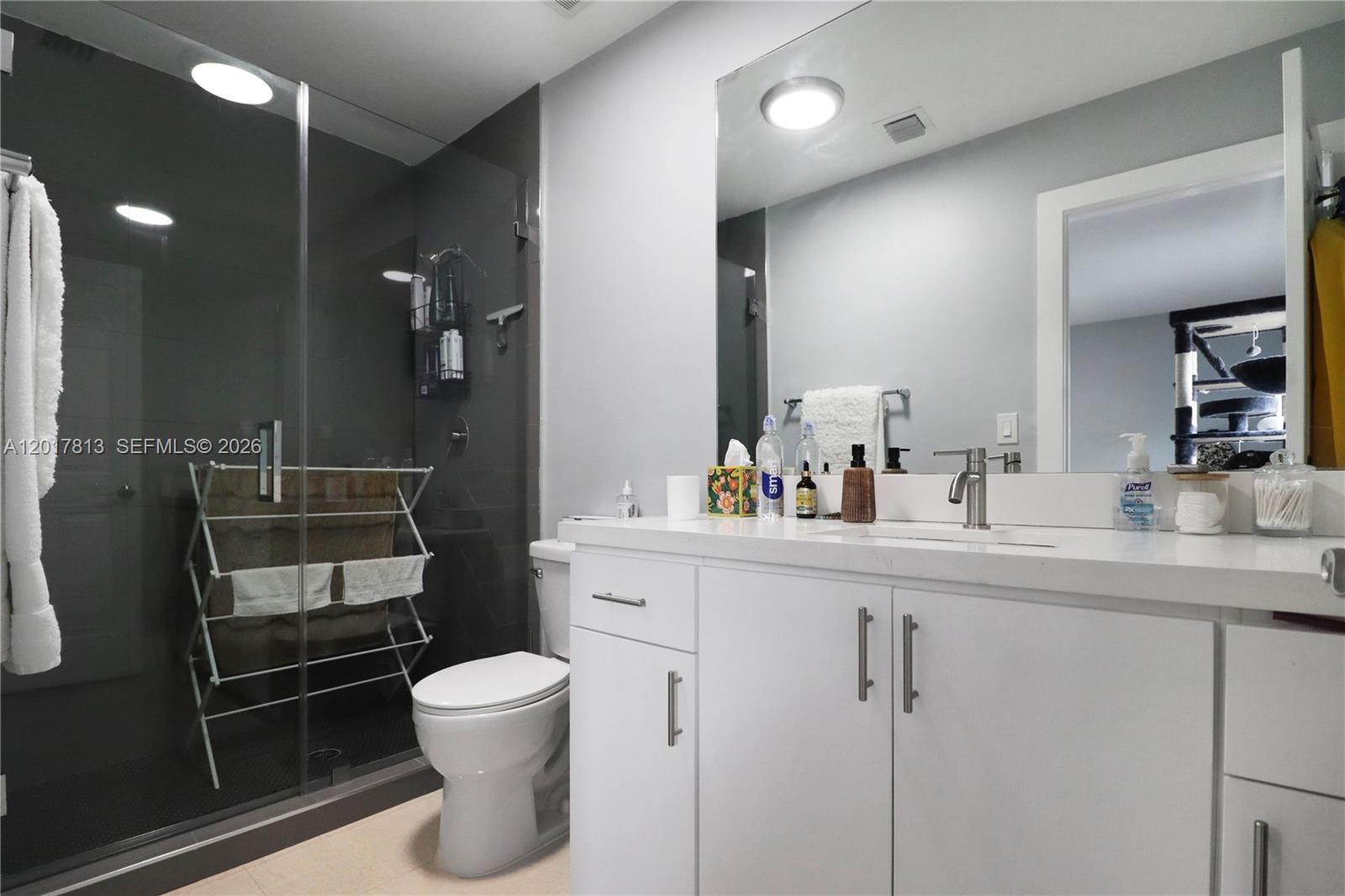 SOUTHERN ESTATES 9TH ADDN - Residential