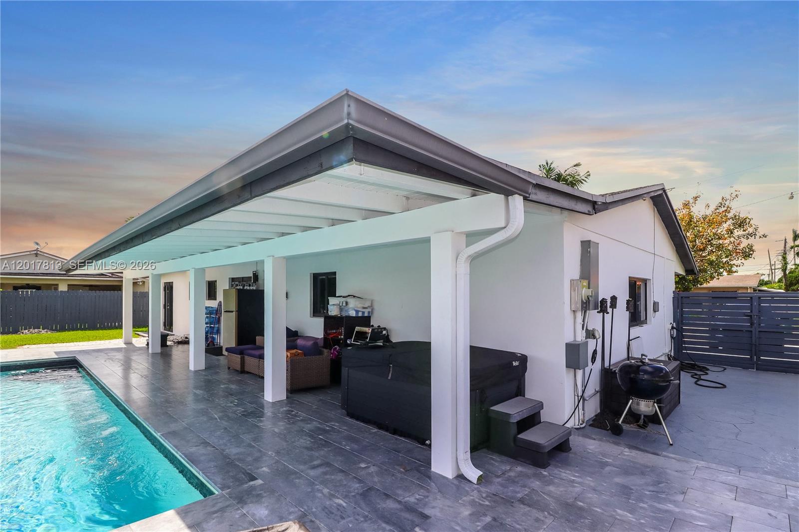 SOUTHERN ESTATES 9TH ADDN - Residential