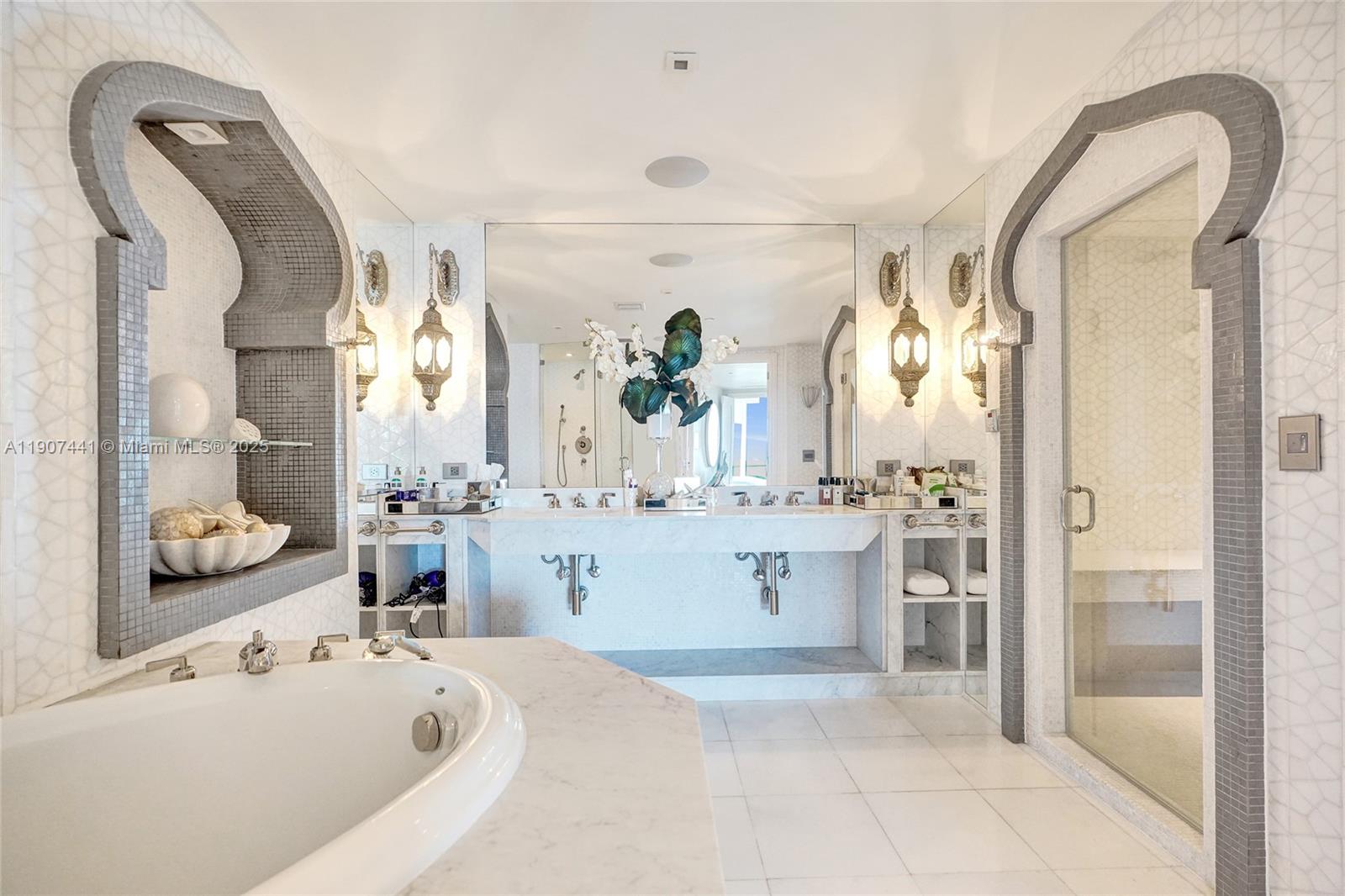 900 BISCAYNE BAY CONDO - Residential