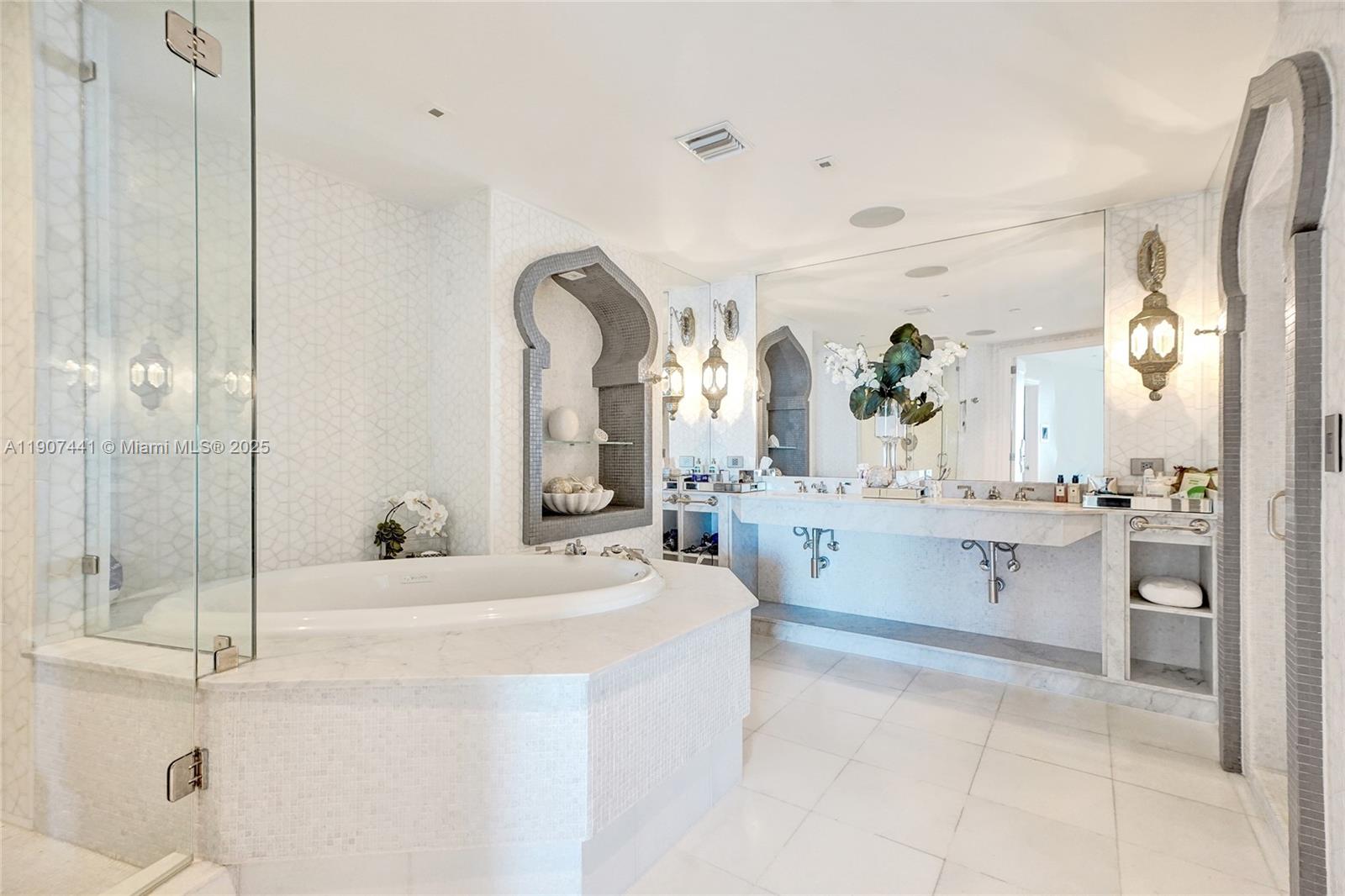 900 BISCAYNE BAY CONDO - Residential