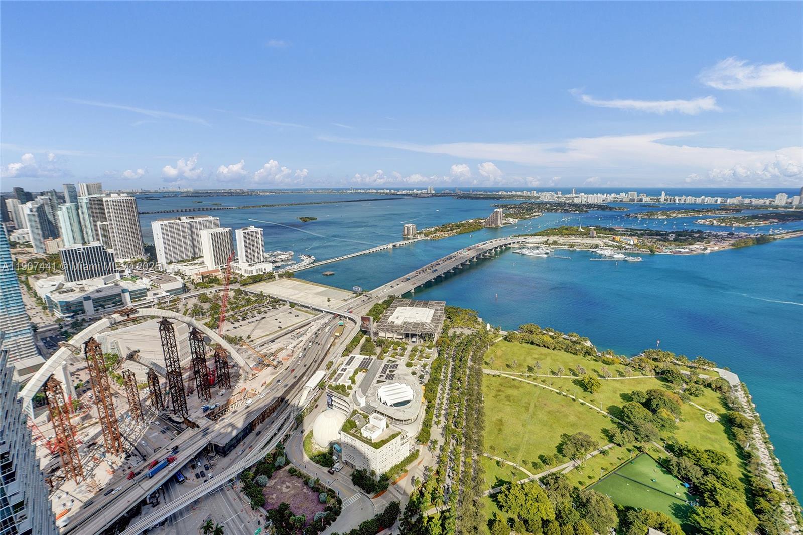 900 BISCAYNE BAY CONDO - Residential
