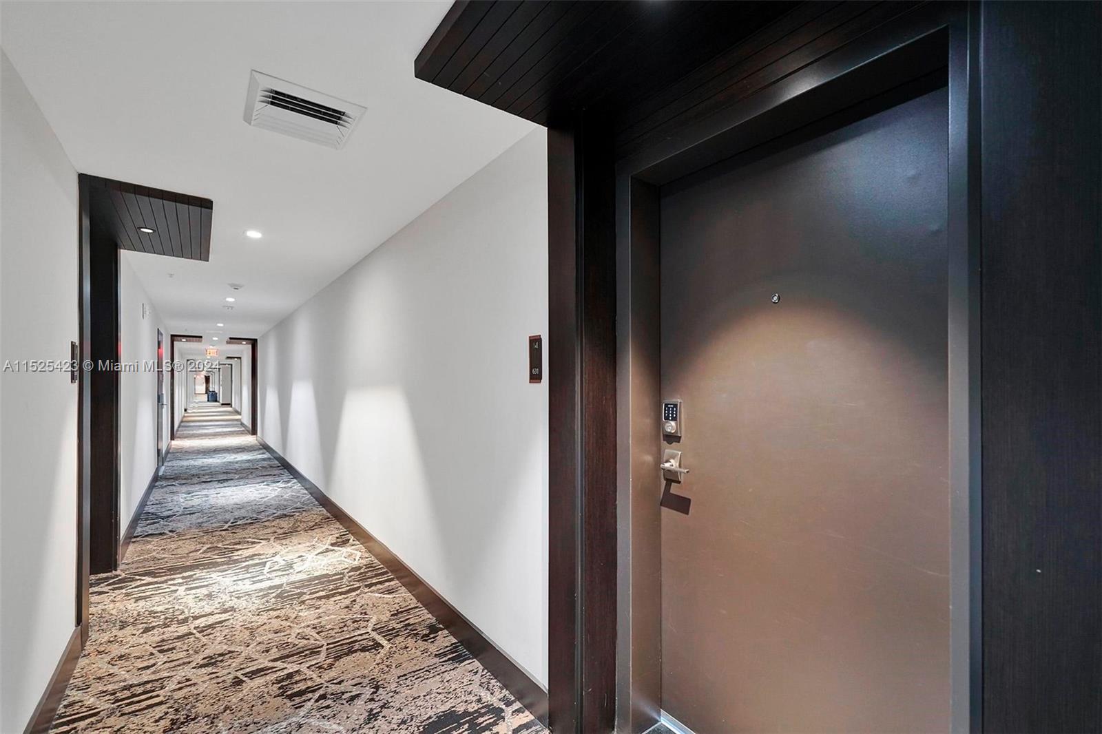 MERRICK MANOR - Residential Lease