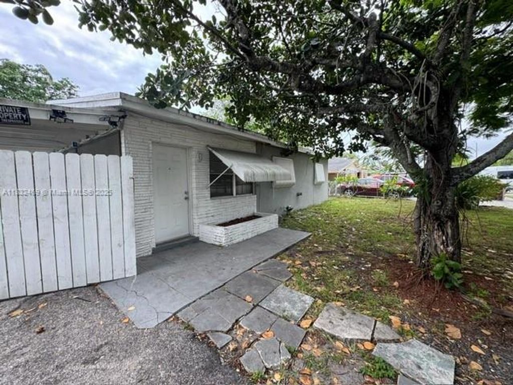 Photo of 1050 NW 23rd Way #0, Fort Lauderdale, FL 33311 (MLS # A11832469)