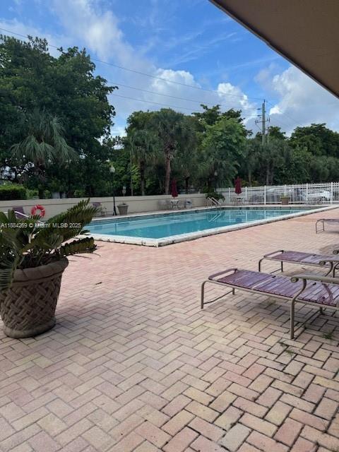 BAYVIEW PALMS CONDO - Residential