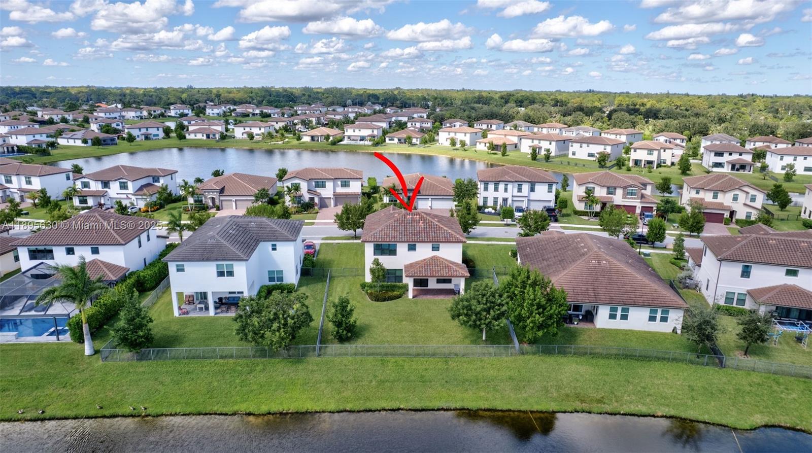 CRESTWOOD NORTH - Residential