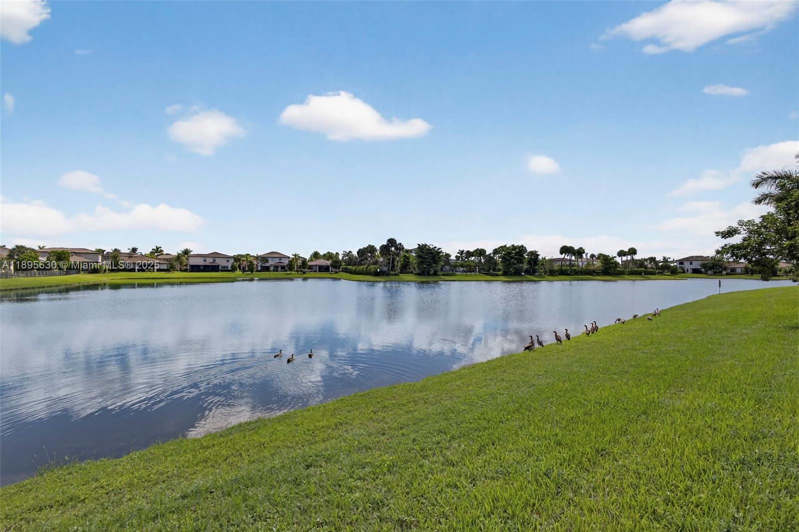 CRESTWOOD NORTH - Residential