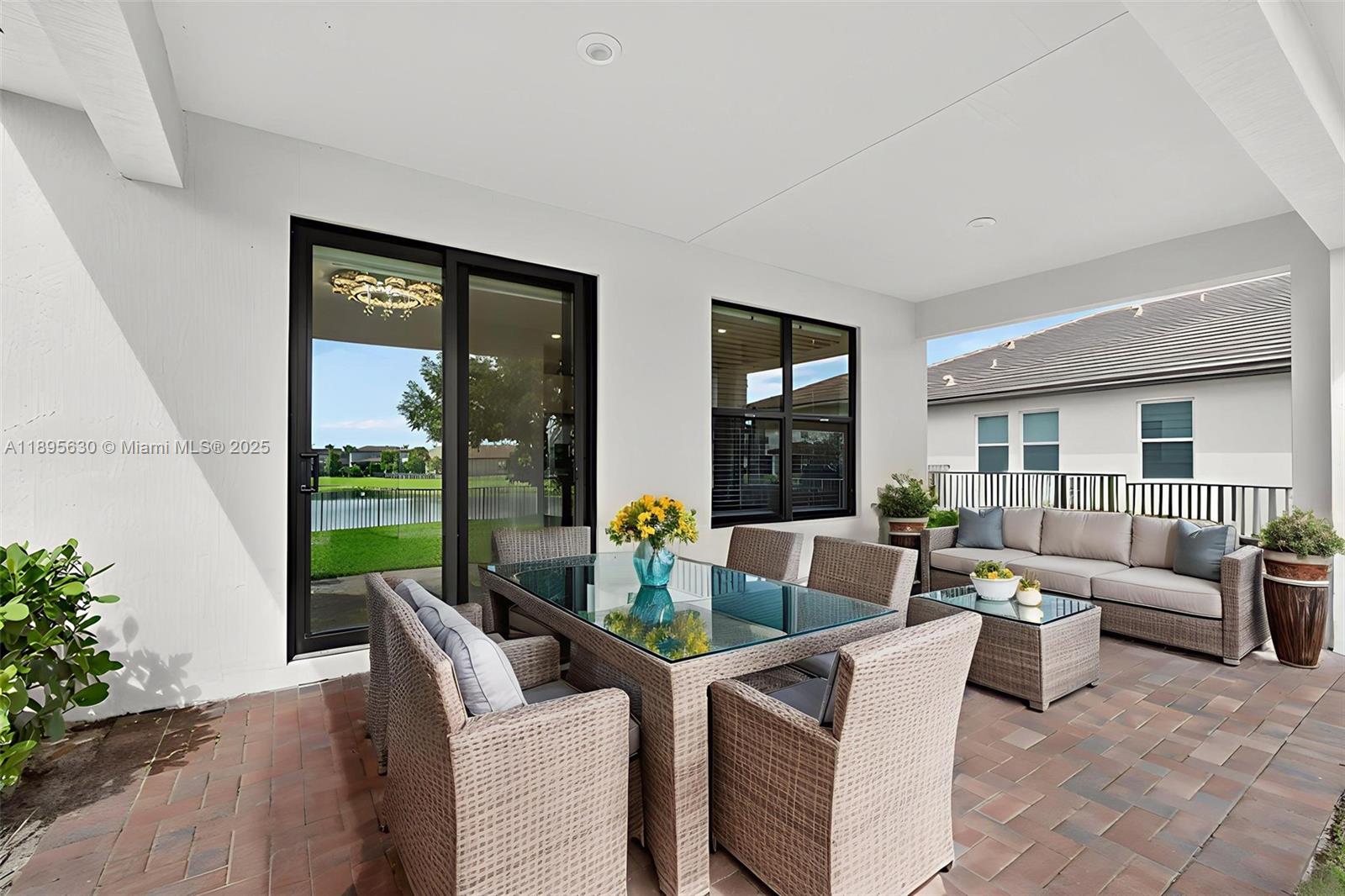 CRESTWOOD NORTH - Residential