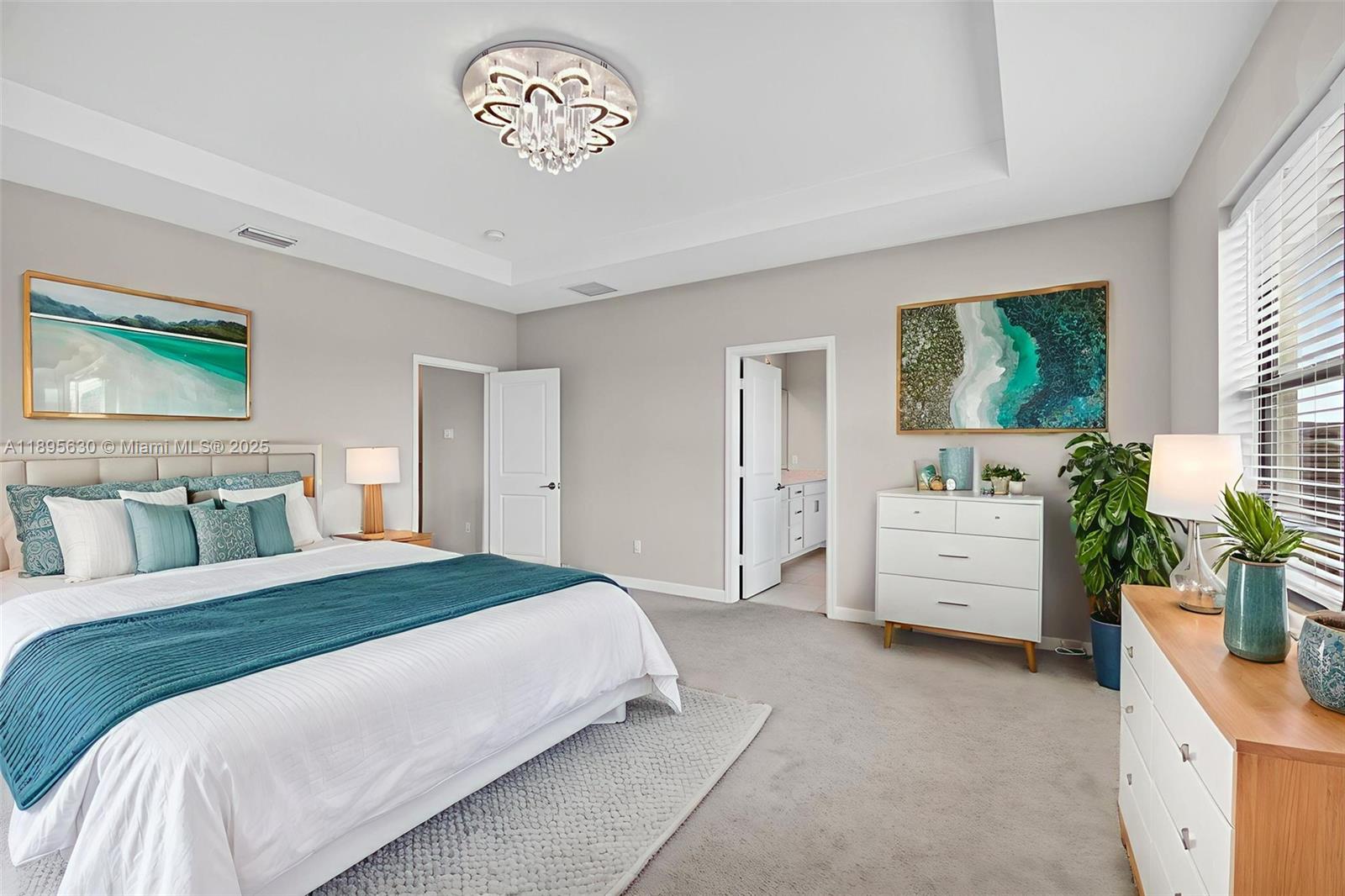 CRESTWOOD NORTH - Residential
