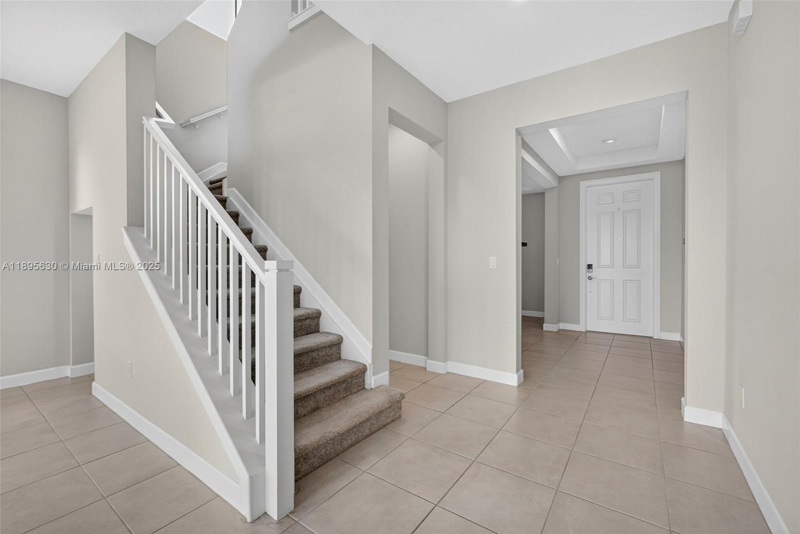 CRESTWOOD NORTH - Residential