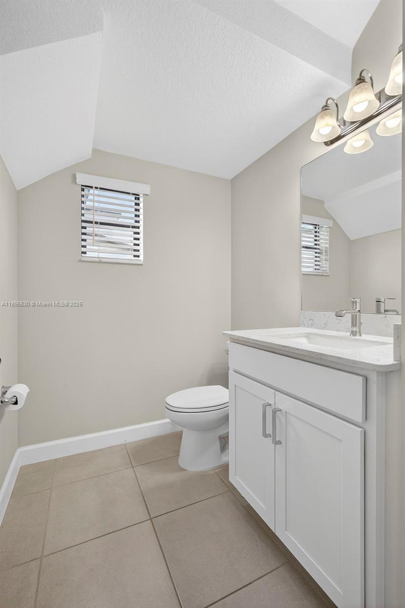 CRESTWOOD NORTH - Residential