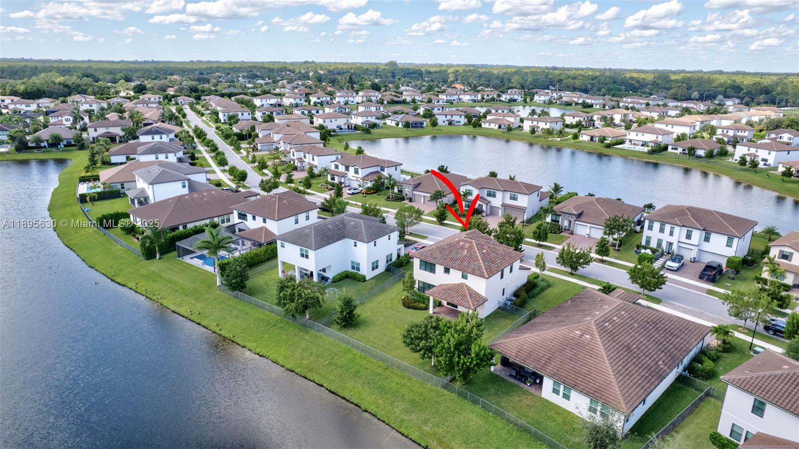 CRESTWOOD NORTH - Residential