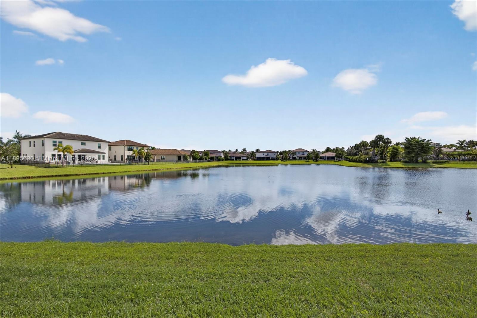 CRESTWOOD NORTH - Residential
